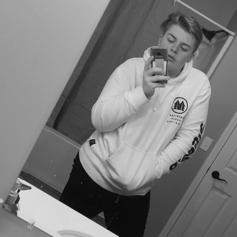 Meet your Posher, Noah